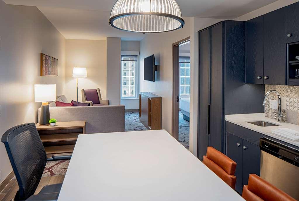 Hyatt House Tampa Downtown Hotel Room photo